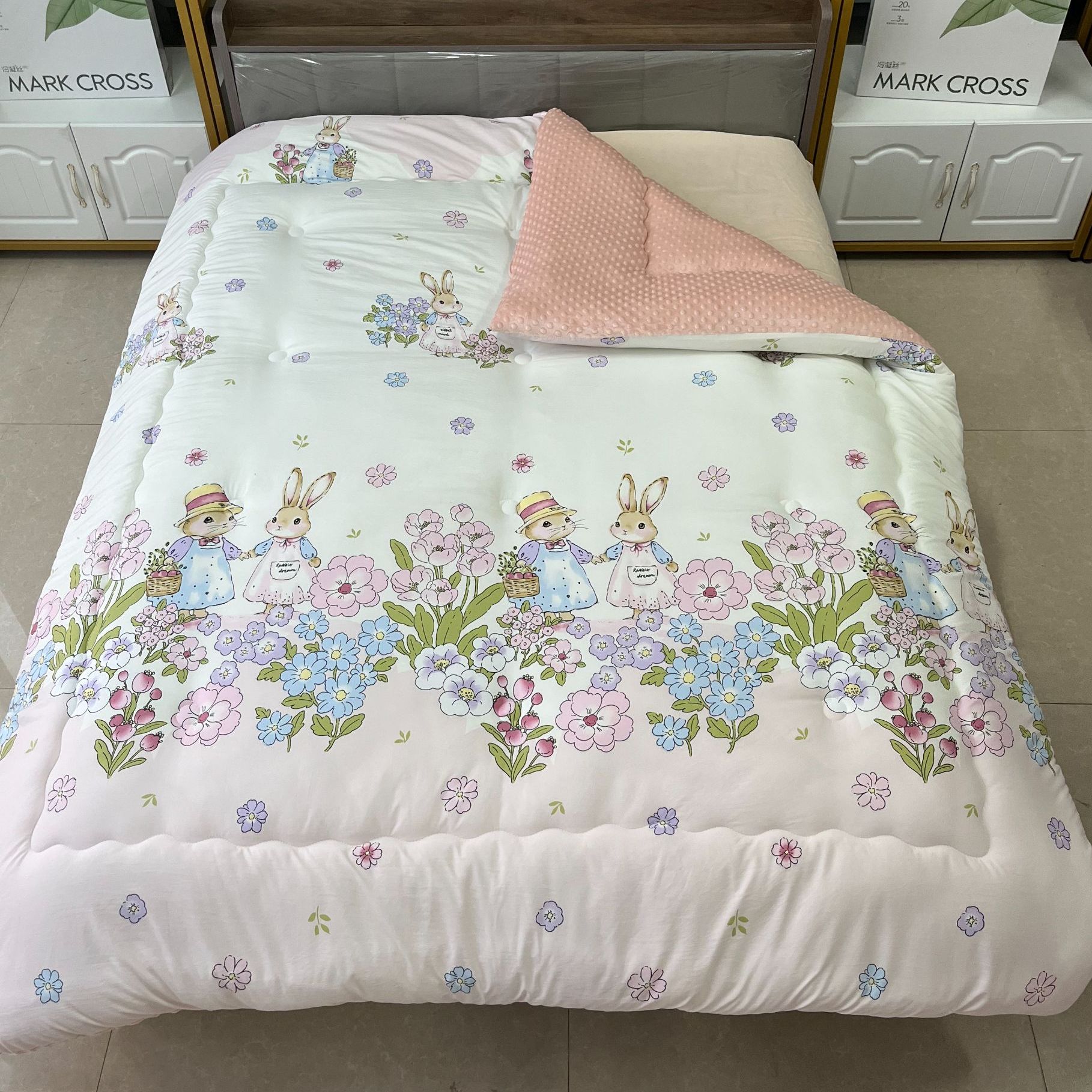 冬季加厚牛奶绒豆豆被加棉保暖防静电被子被芯