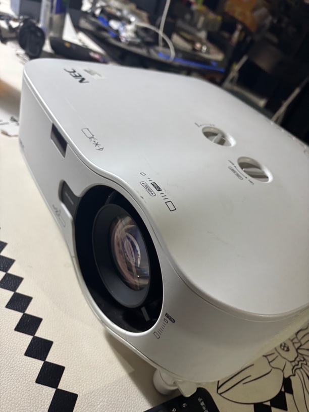 9新  二手 4500流明Nec 工程投影仪 运费自理