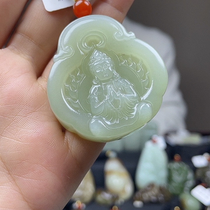 和田玉未镶嵌颈饰