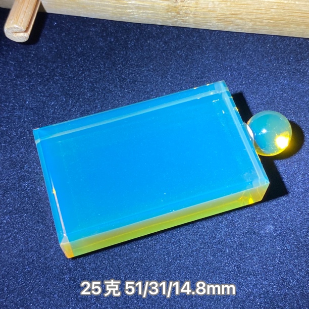 【小伊琥珀】25克天空蓝净水玻璃种子冈牌牌子