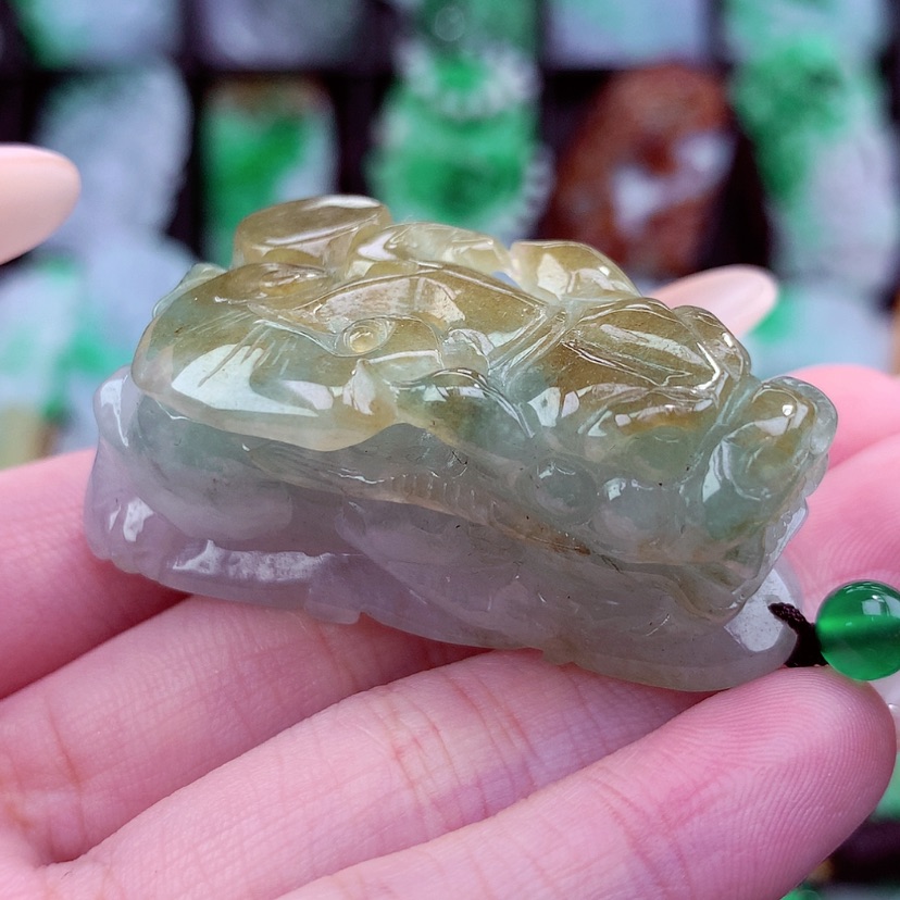 【闪购商品】翡翠颈饰未镶嵌天然