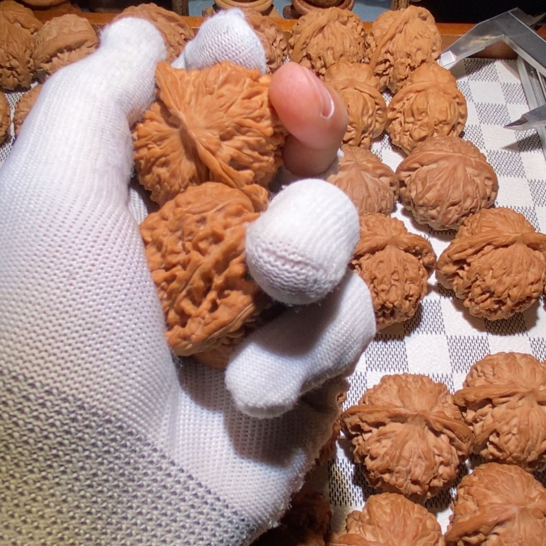 文玩核桃吊坠渣**手汗高楼