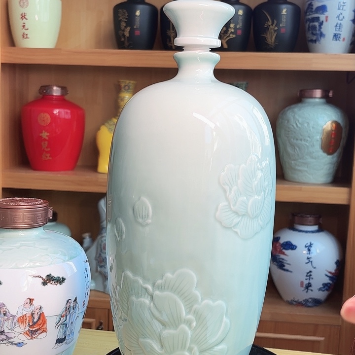 10斤牡丹酒瓶1个 特价清仓