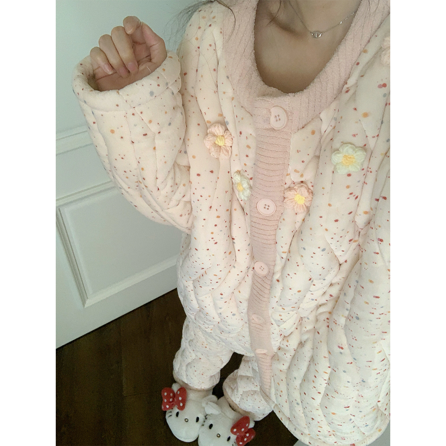 睡衣女冬季法兰绒三层夹棉粉色圆点印花立体花朵可外穿家居服套装