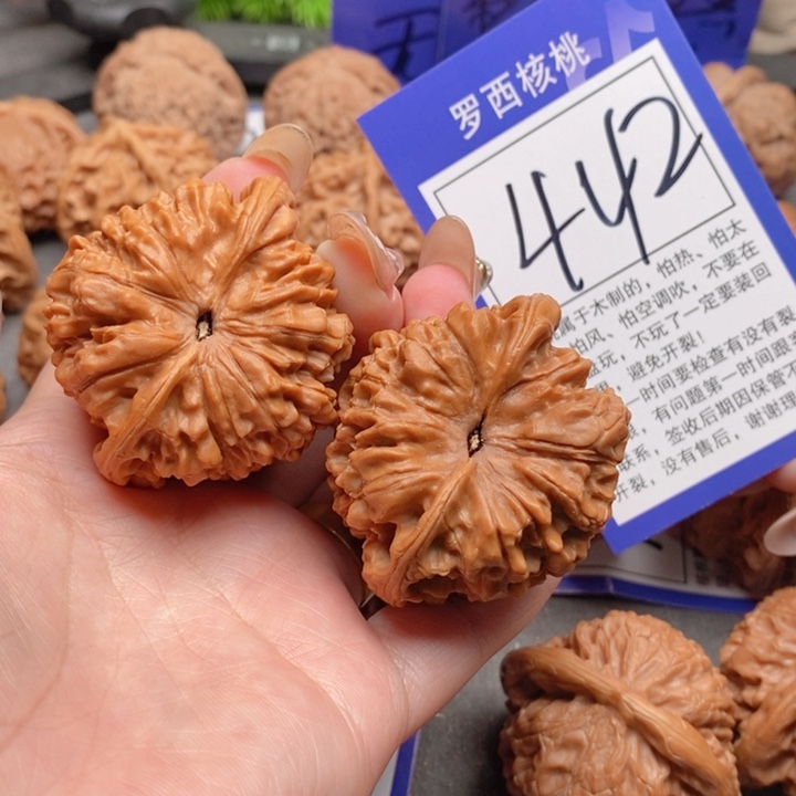 把件桃核47官帽442