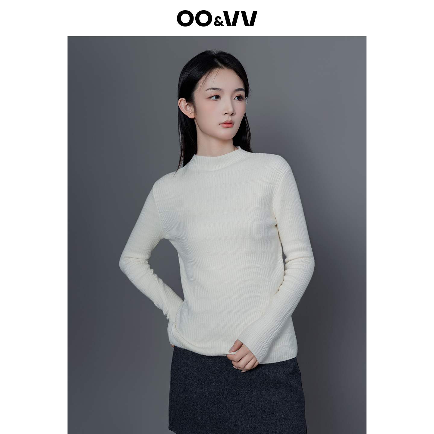 OO&VV2024冬季新款加绒半高领显瘦修身打底纯色上衣女百搭