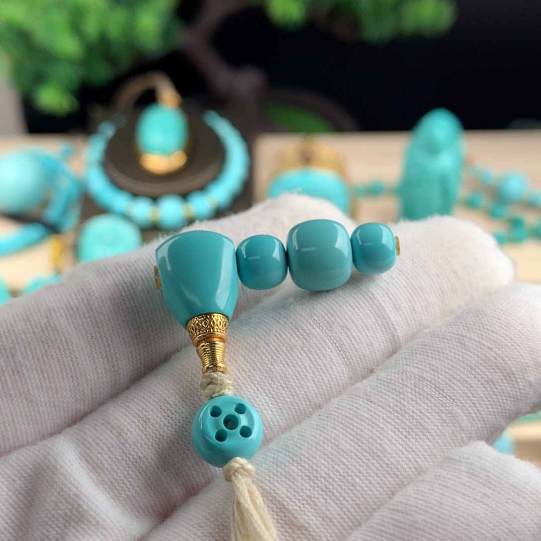 绿松石三通卡10.818K金镶嵌