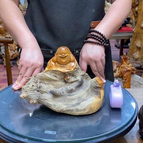 柏木老*…太行崖柏根雕