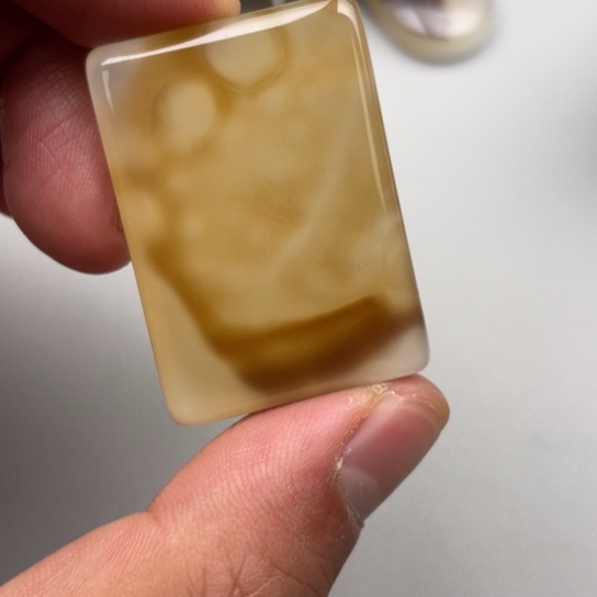 玛瑙/玉髓颈饰未镶嵌老*