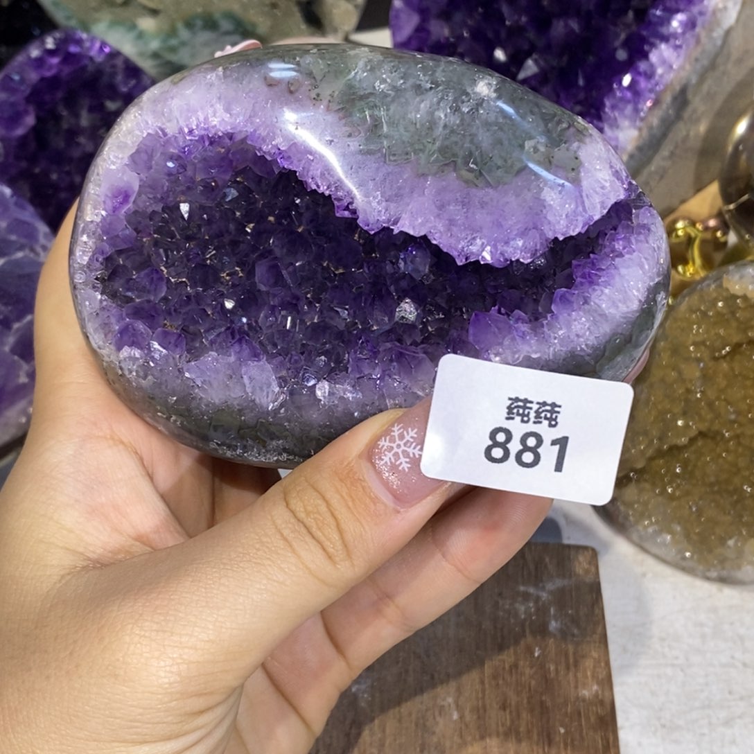 未镶嵌紫晶大型摆件（非配饰）全抛钱袋子