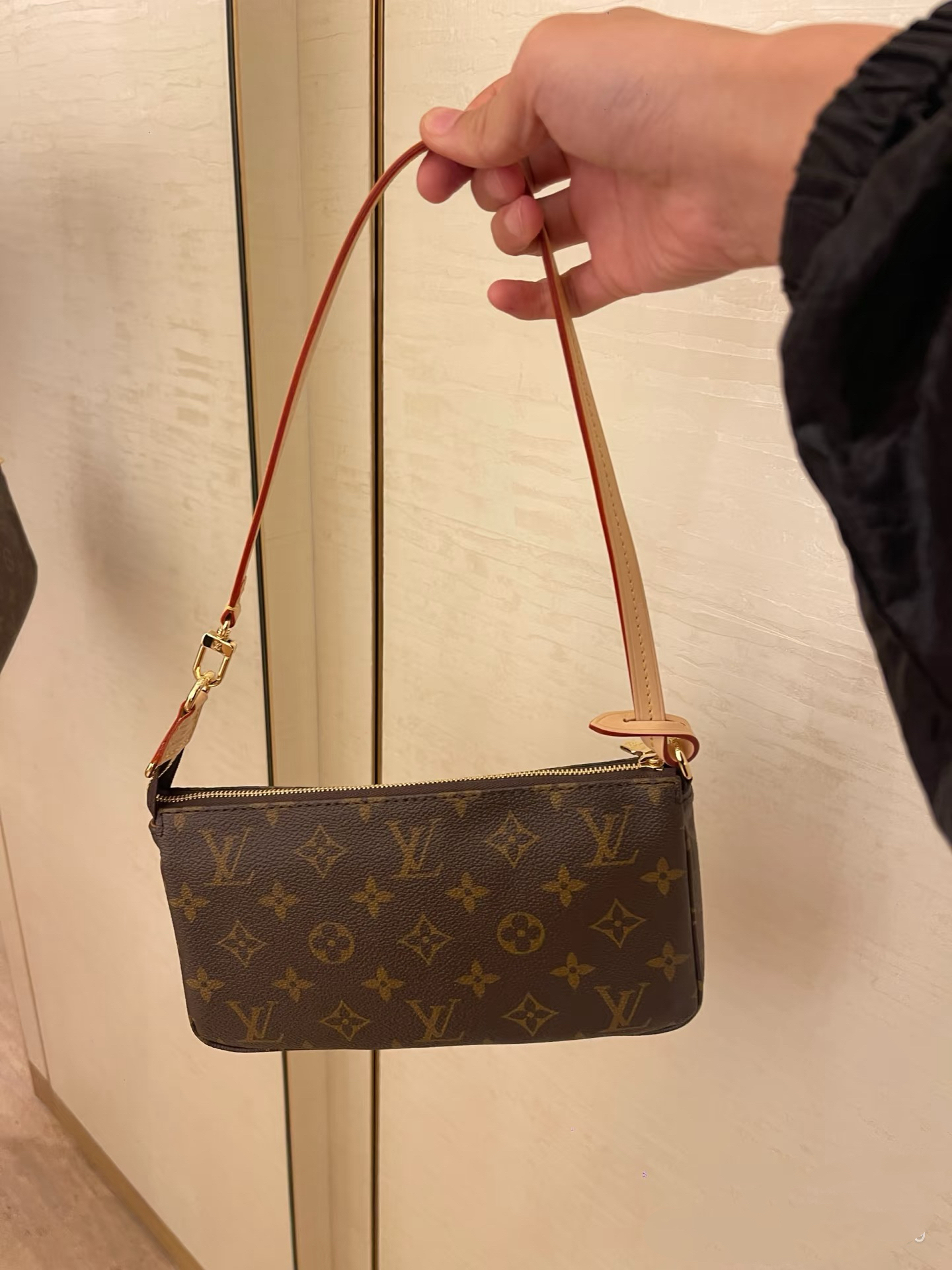 95新 LouisVuitton/路易威登 LV大麻将现代972981不刀