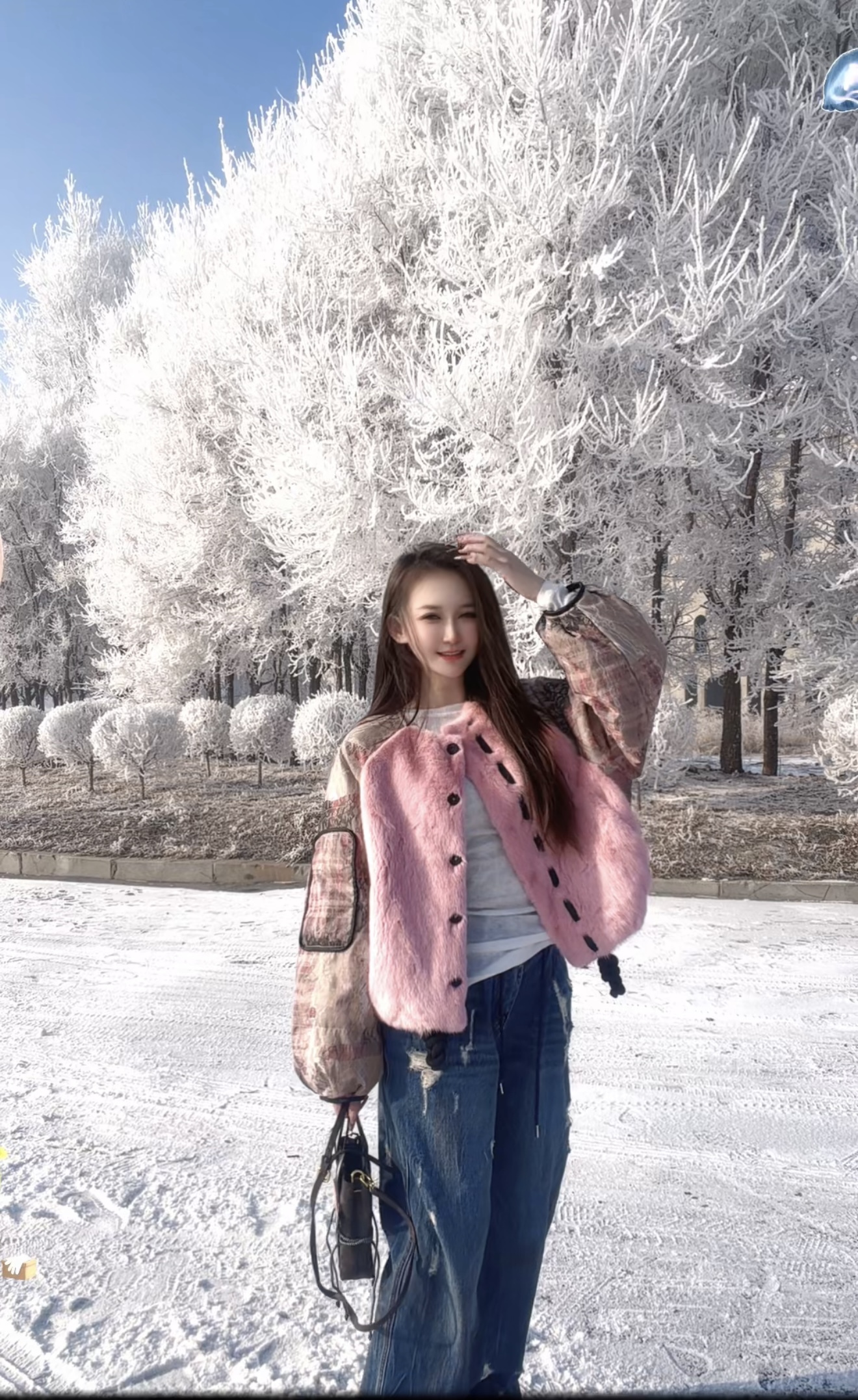  2025高端轻奢时尚撞色水貂拼鹅绒外套8899