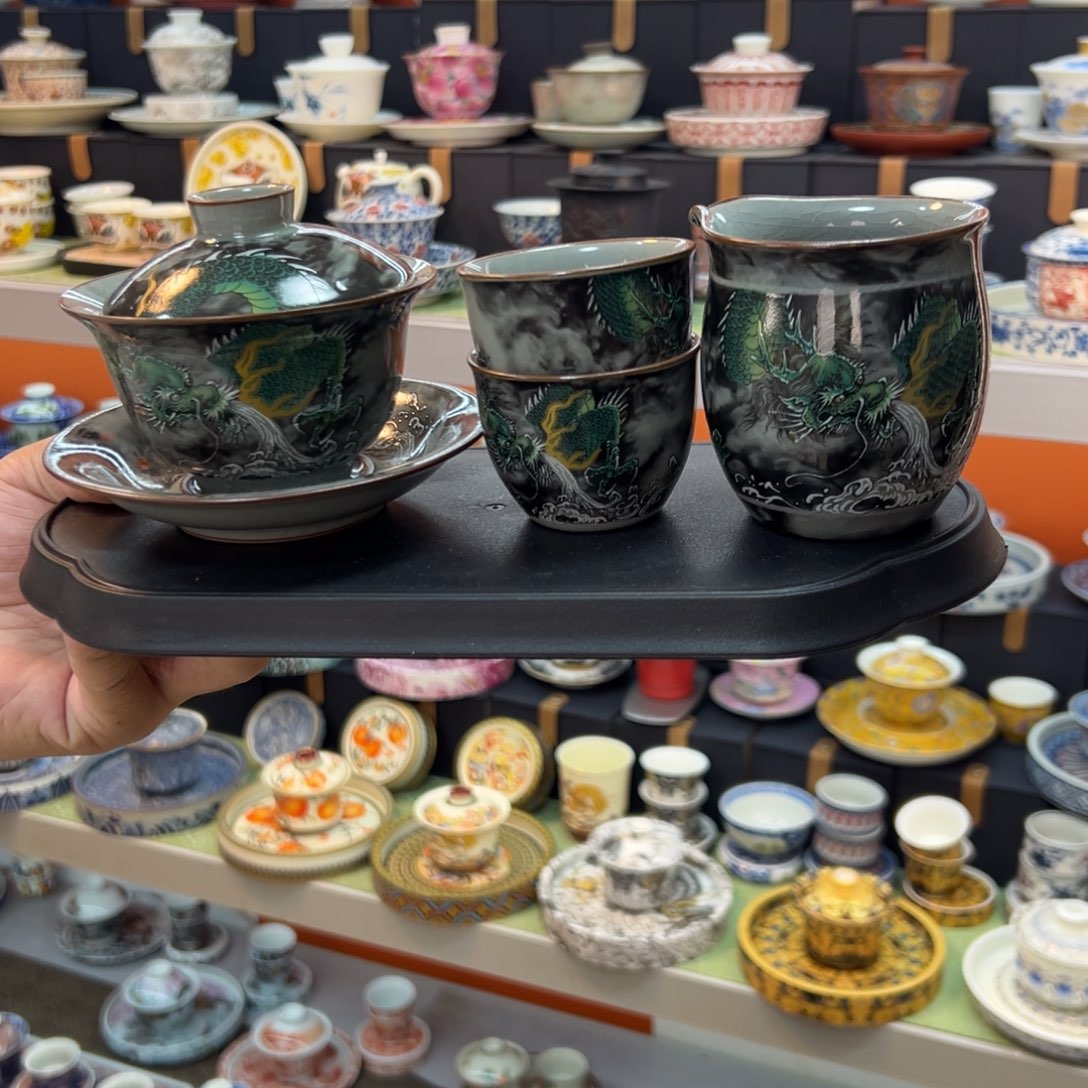 陶瓷健健康康平平安安