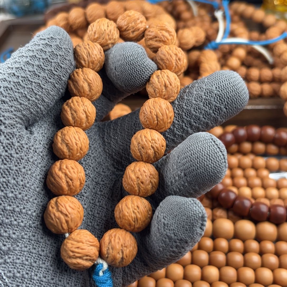 是***啊猴头核桃吊坠魔丸