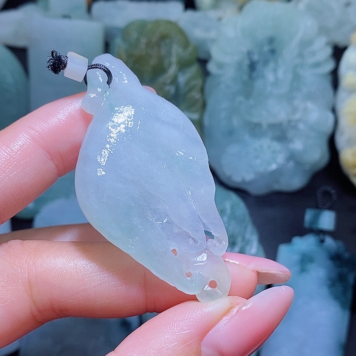 定制翡翠未镶嵌翡翠