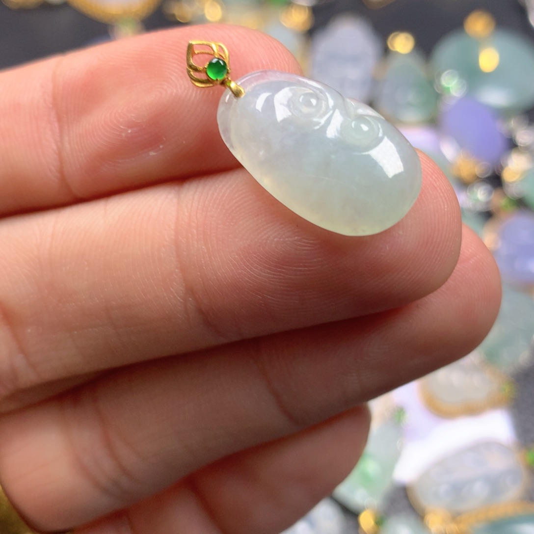 【闪购商品】翡翠颈饰18K金镶嵌翡翠