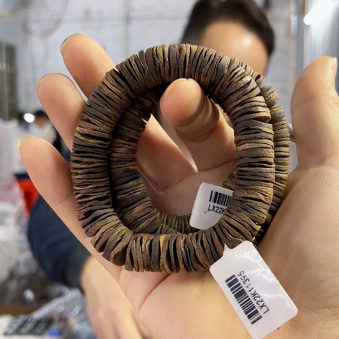 沉香手串棋楠沉水片珠单圈17克多样性发一