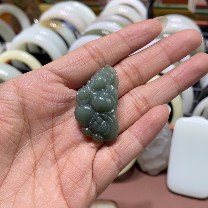未镶嵌手链和田玉（糖玉）