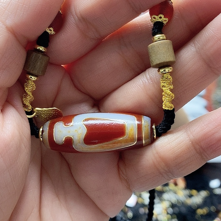 玛瑙/玉髓颈饰合金