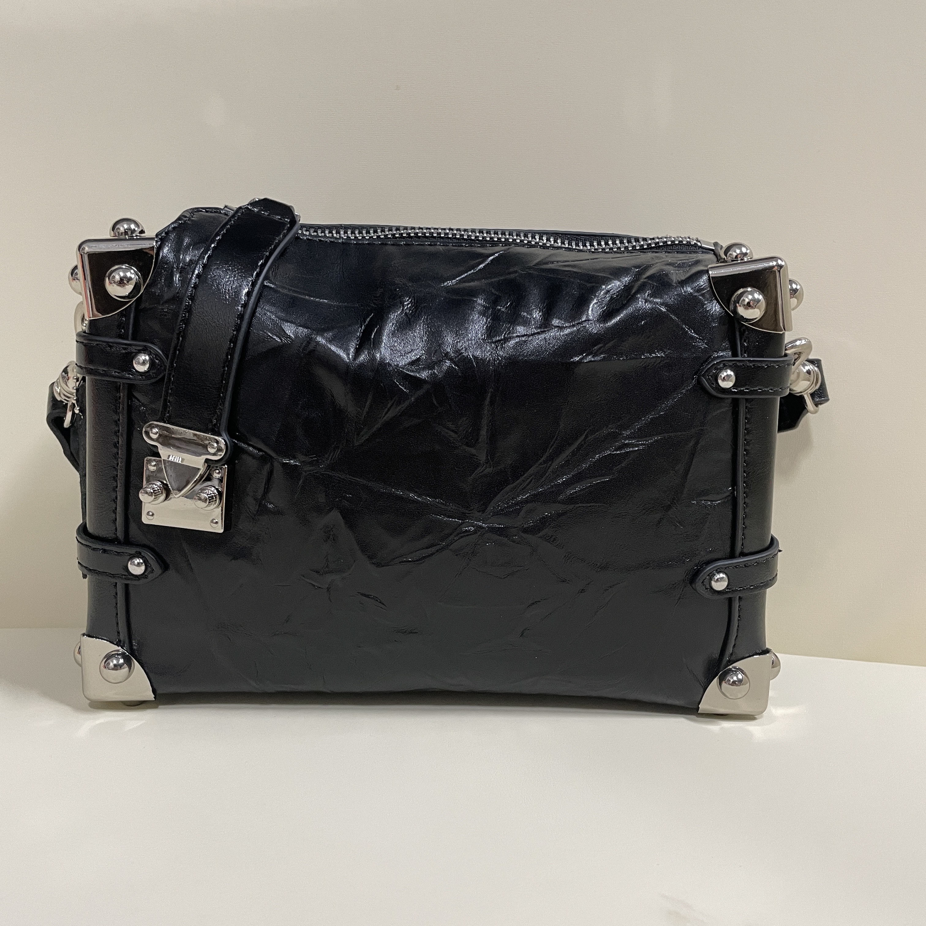 潮流真皮女包油蜡软盒子 0274 黑色