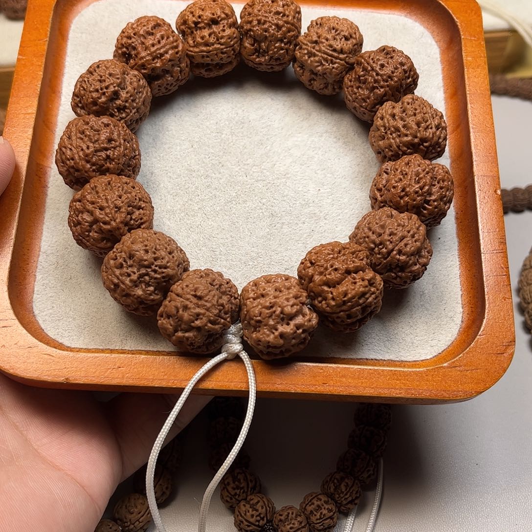 ****金刚菩提手串大金刚