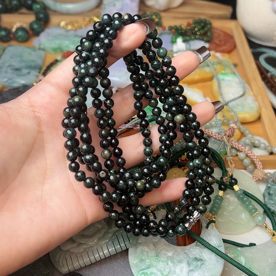 翡翠吊坠(赠链)未镶嵌多样性