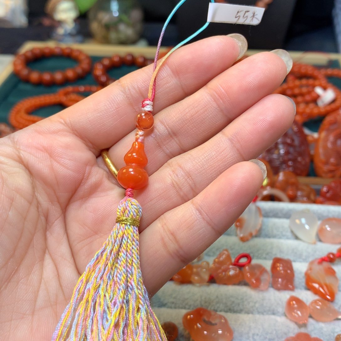 【闪购商品】南红玛瑙手机挂件未镶嵌