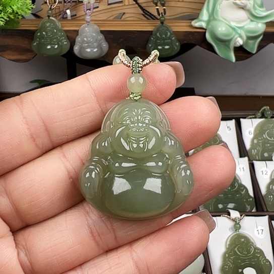 和田玉吊坠(赠链)未镶嵌