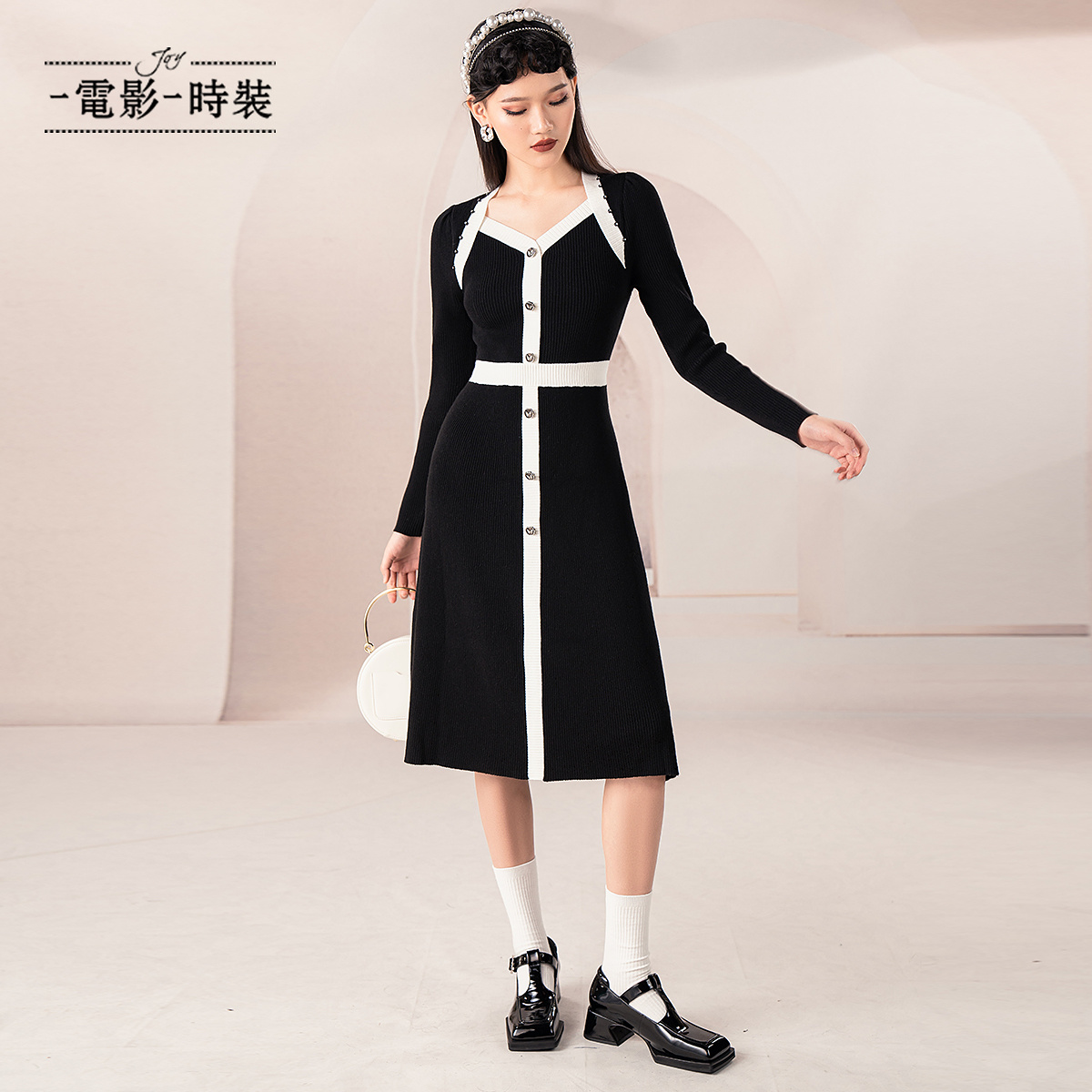 【林一专属】一电影一时装套头毛织连衣裙FEOL141567