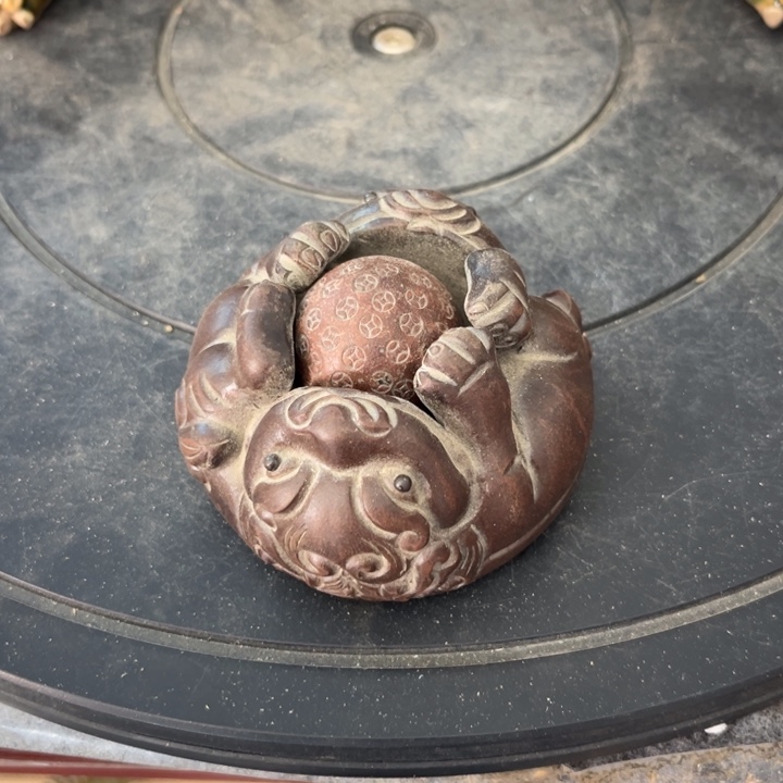 石湾摆件，，，，茶宠，，，，，，