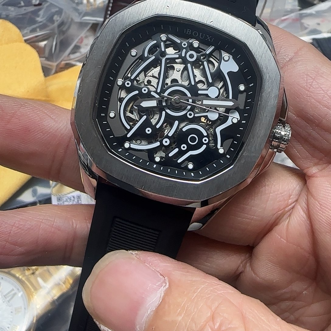 孤品闪购手表一个