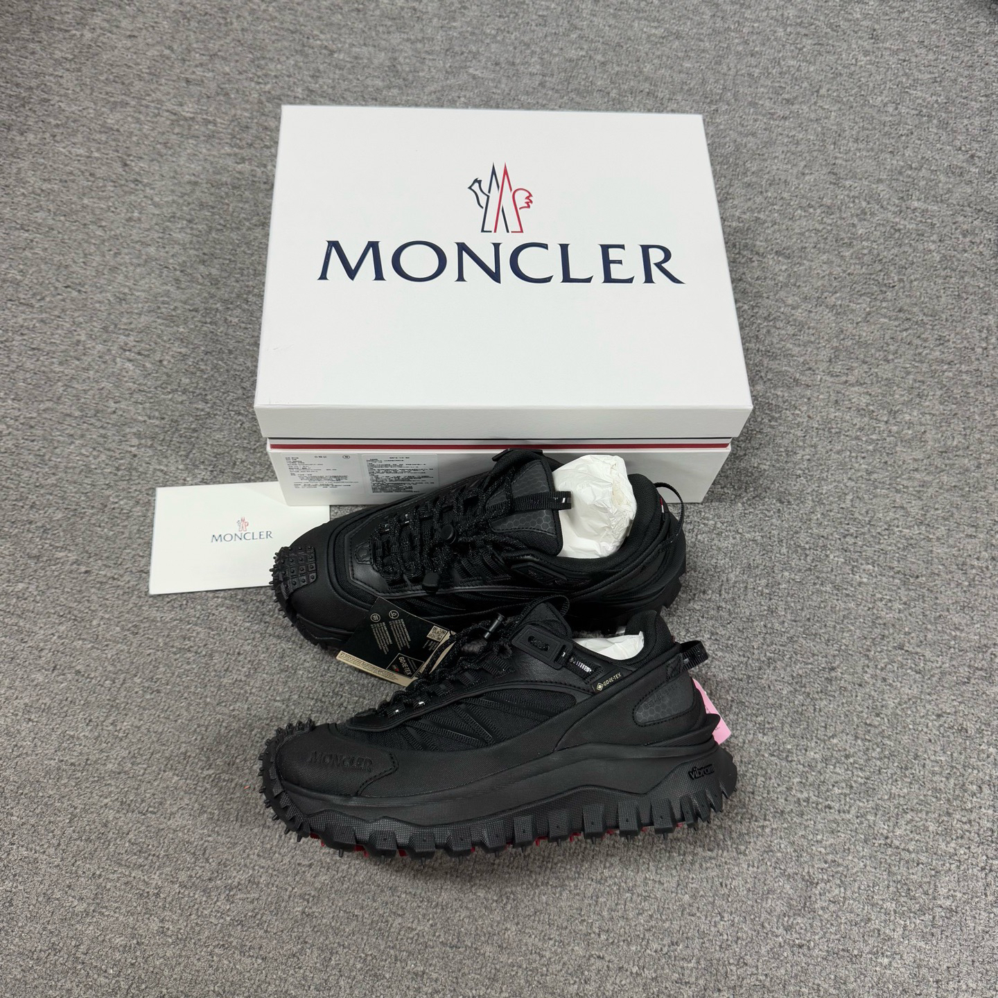 99新 AMIPARIS 蒙口 登山鞋 37码