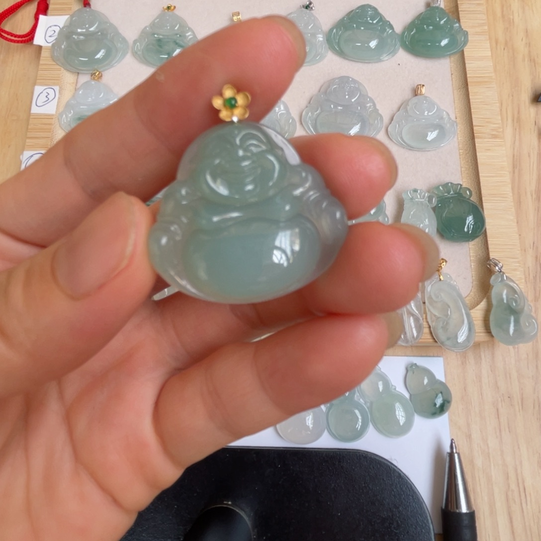 颈饰未镶嵌翡翠翡翠