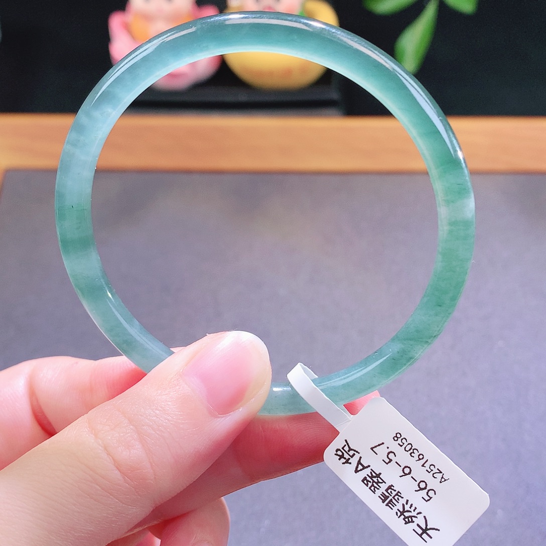 翡翠未镶嵌手镯天然翡翠