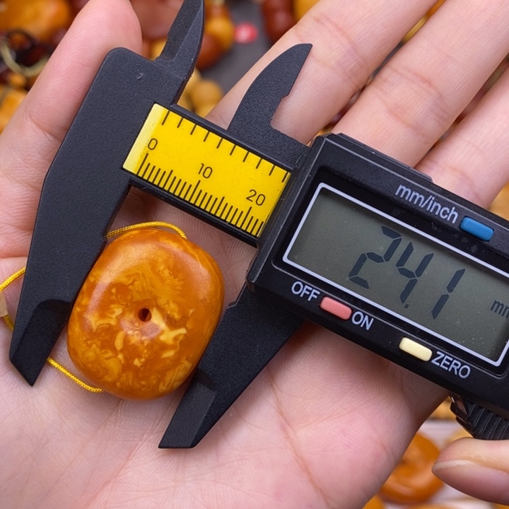 蜜蜡未镶嵌裸石蜜蜡M