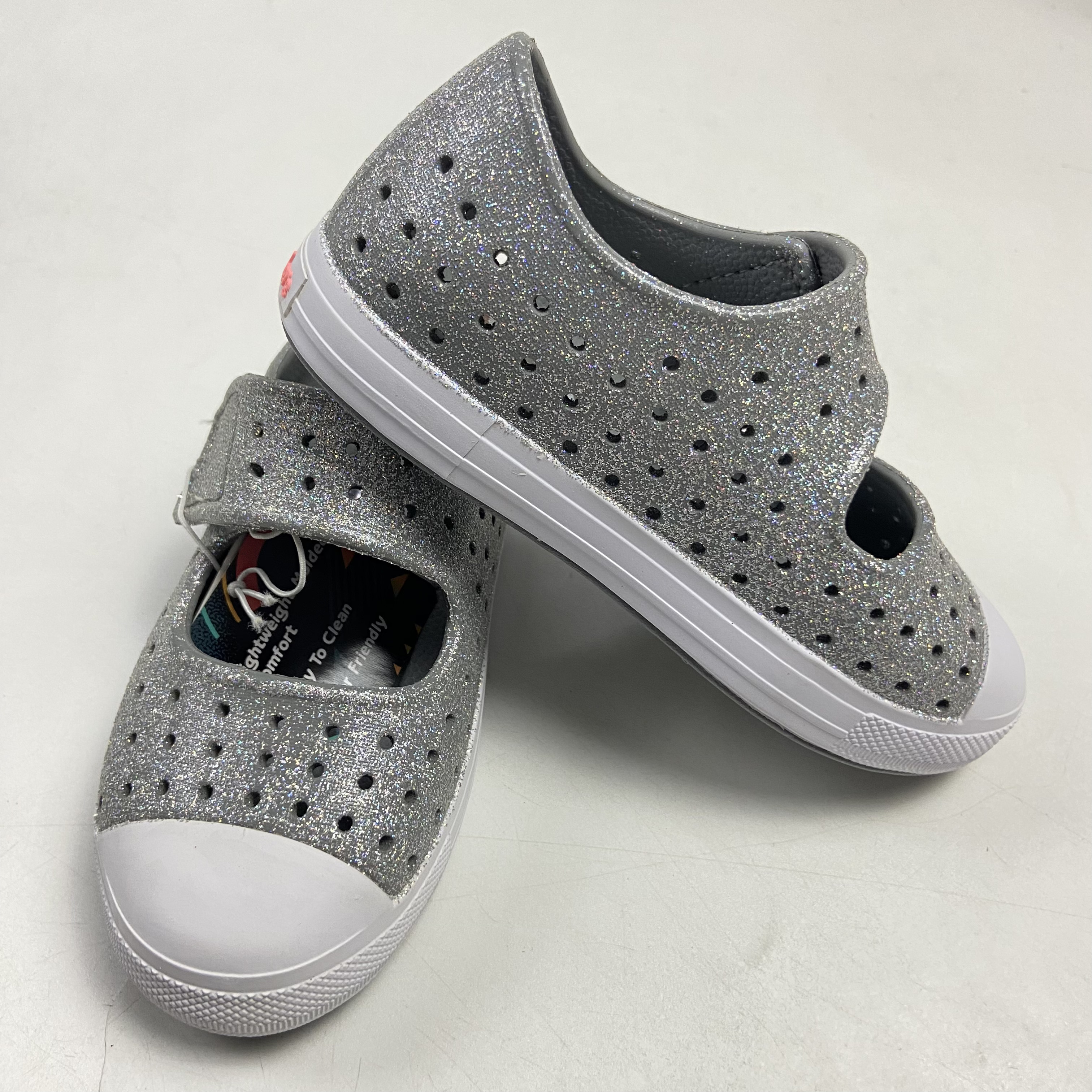Skechers/斯凯奇男女童舒适透气低帮防滑运动休闲鞋308102N-