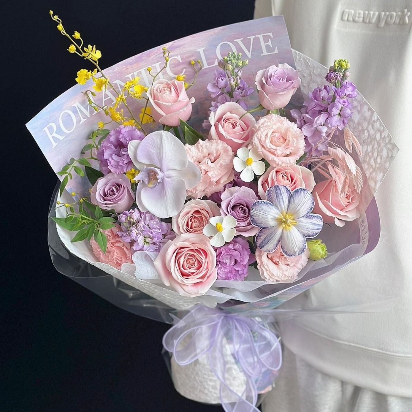 【繁花】粉雪山玫瑰海洋之歌蝴蝶兰郁金香跳舞兰桔梗高级感混搭花束生日鲜花礼物花店免费配送上门