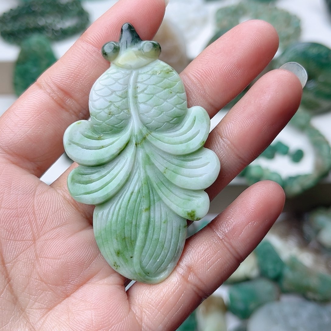 独山玉挂件未镶嵌