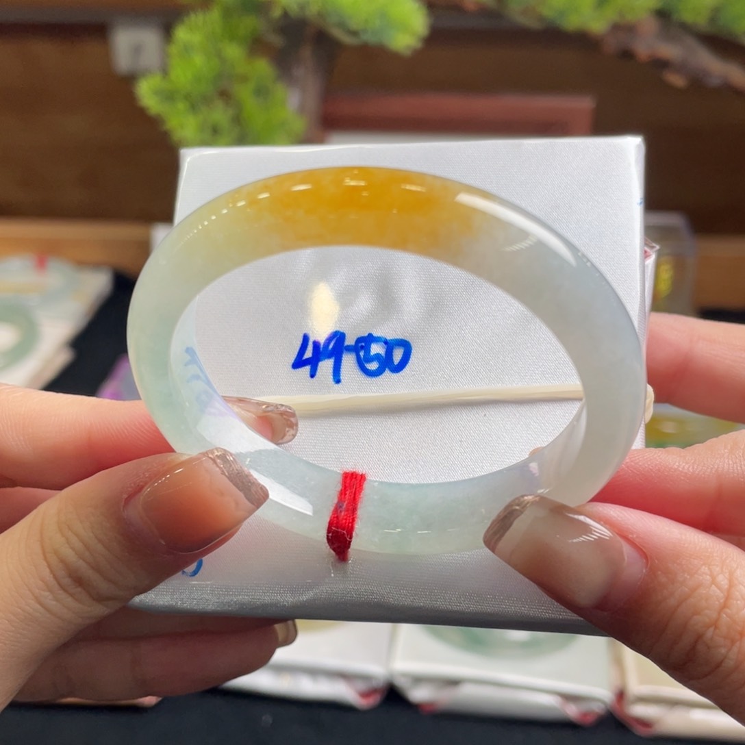 翡翠手镯未镶嵌51.7 贵妃