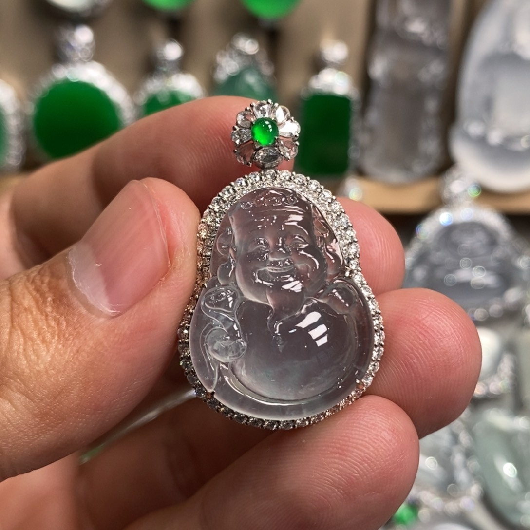 翡翠吊坠(不含链)18K金镶嵌