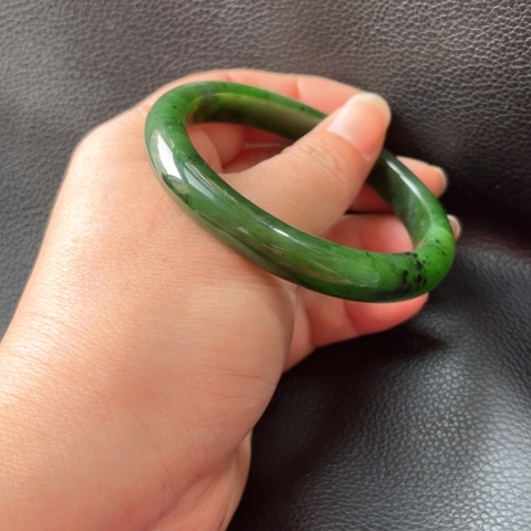 和田玉（碧玉）手镯未镶嵌