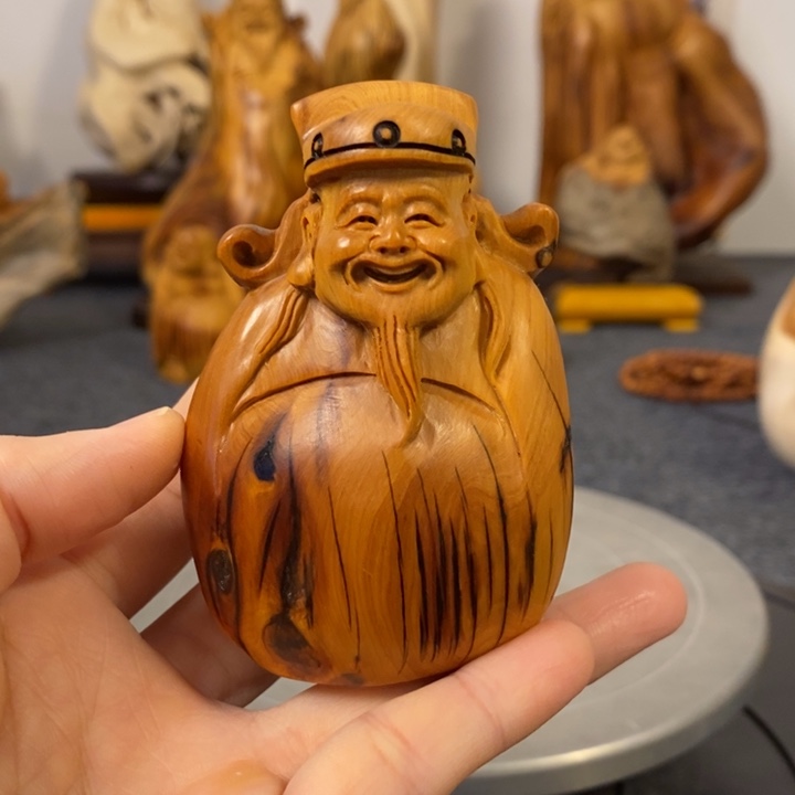 柏木（崖柏）崖柏财神爷手把件小摆件