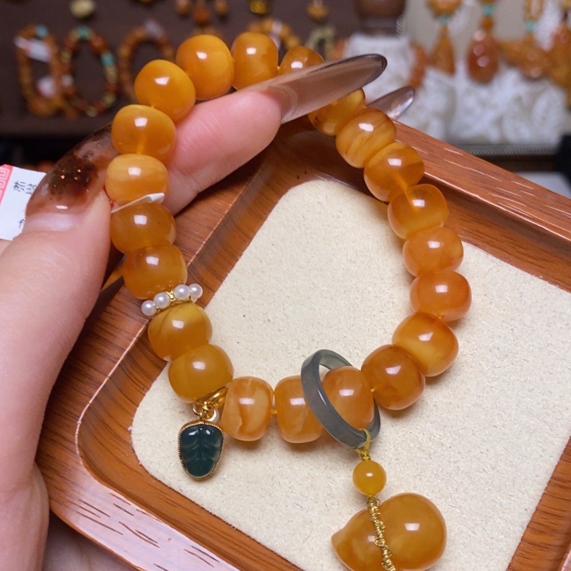 【闪购商品】蜜蜡颈饰未镶嵌手串