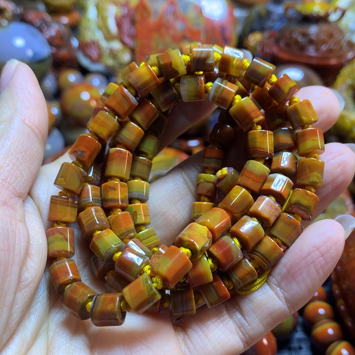 玛瑙/玉髓战国红多圈未镶嵌