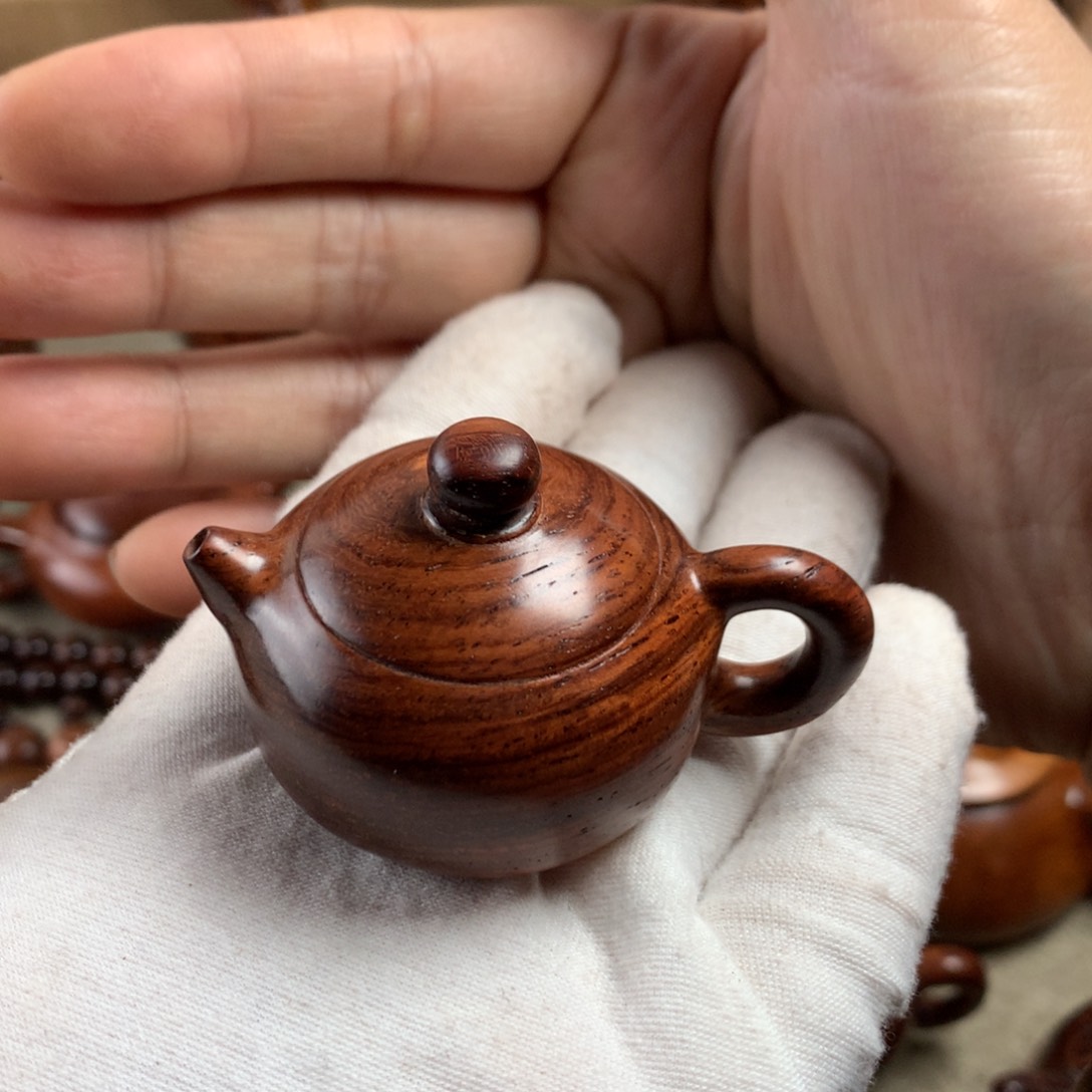 黄花梨/降香黄檀爱***啥把把壶