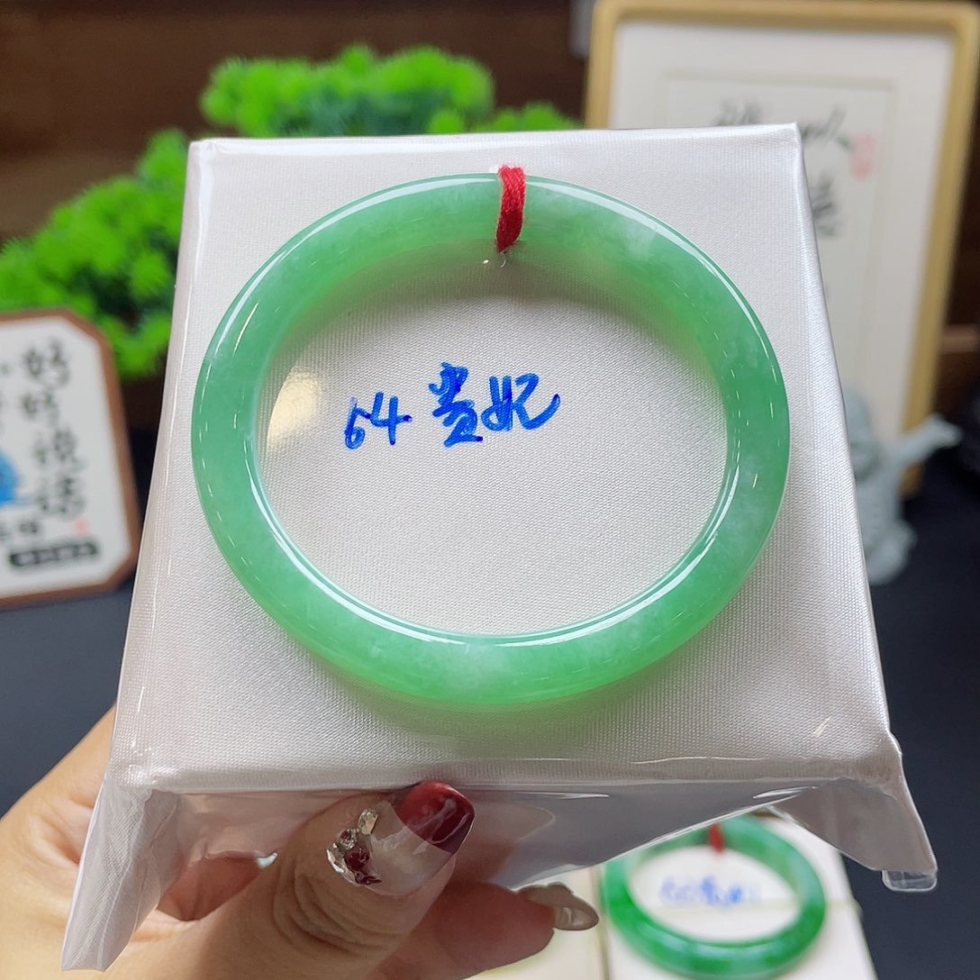 翡翠手镯未镶嵌43 号链接