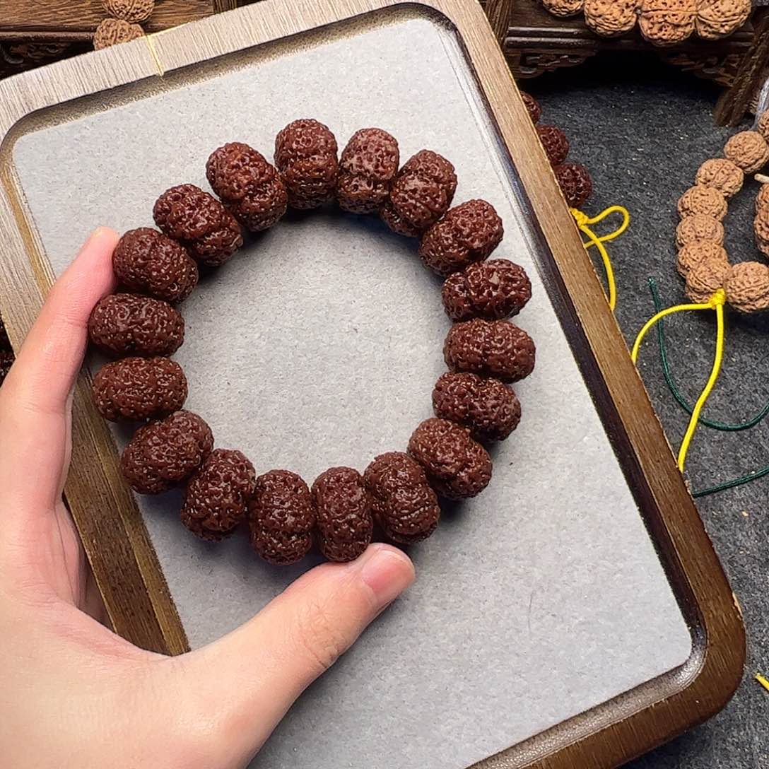 金刚菩提吊坠2号红皮满肉菠萝蜜微黄