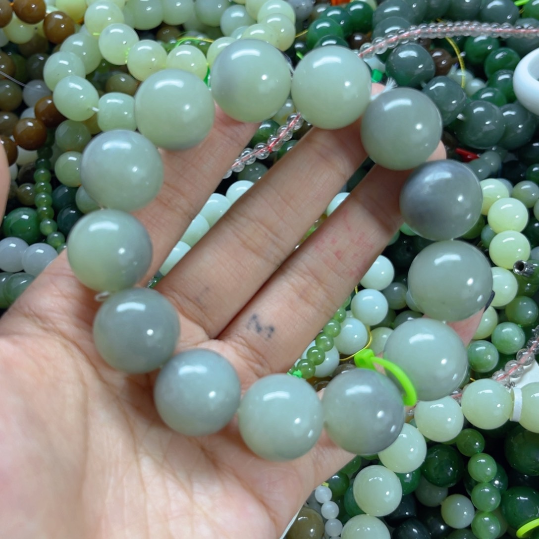 手串未镶嵌和田玉