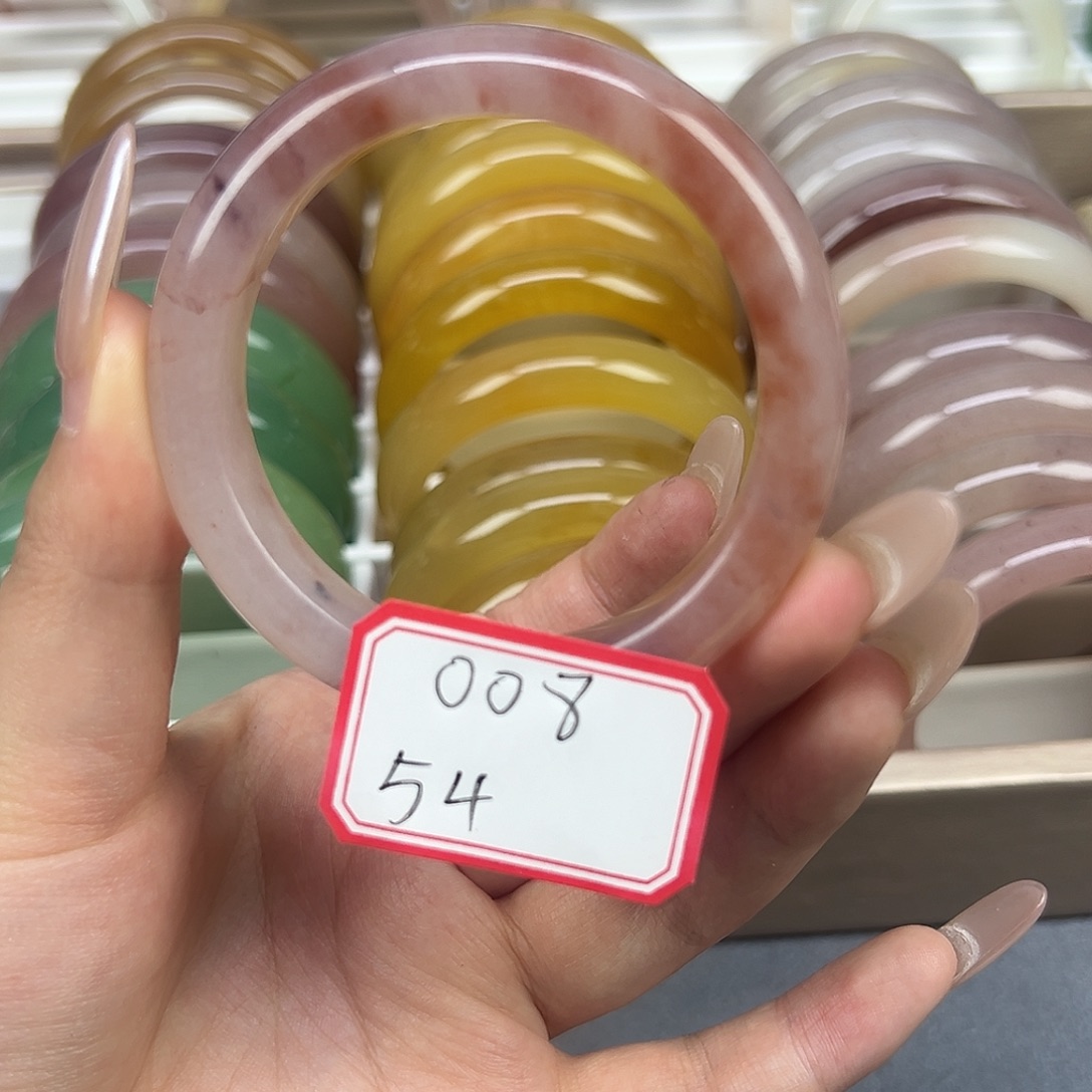 未镶嵌手镯石英质玉