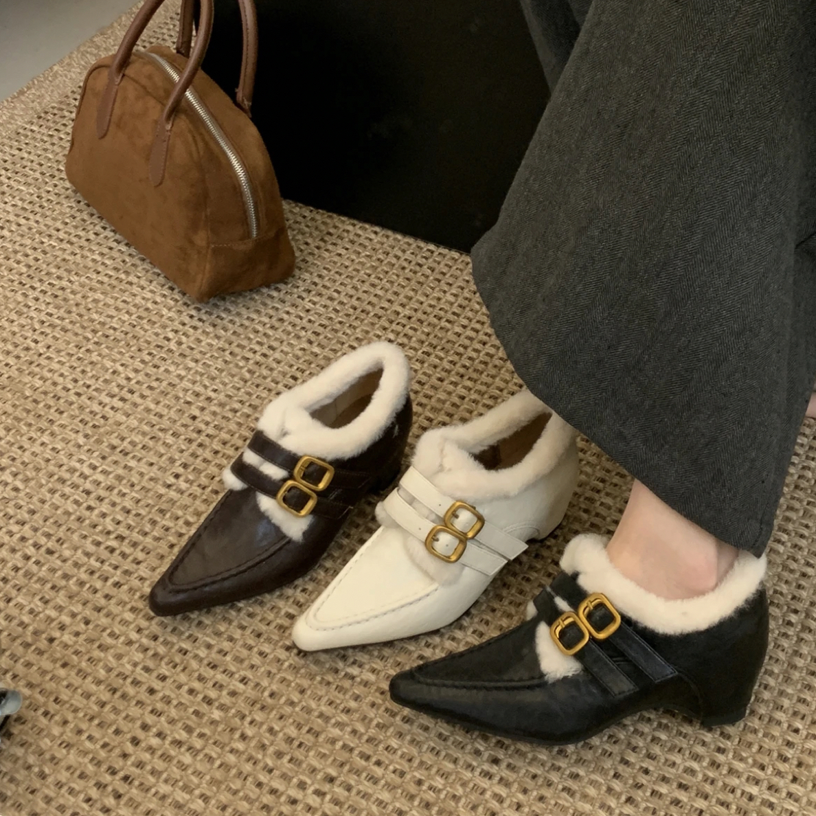 CK-10 韩系尖头毛毛单鞋女秋冬加绒保暖软底百搭ins女鞋